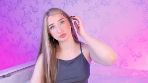 Vivian online show from 2, 12, 2024