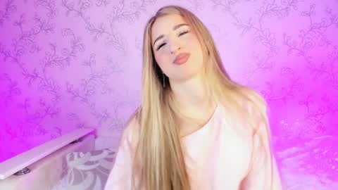 Vivian online show from 14, 1, 2025