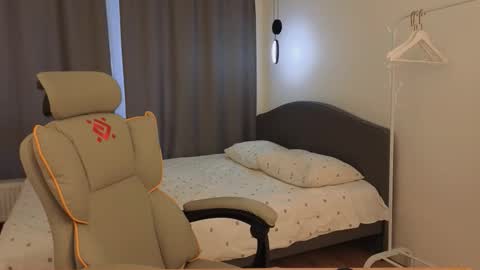 Snapshot of milla_bellaa chatting on 15, 3, 2026 Eva online show from 15, 3, 2026