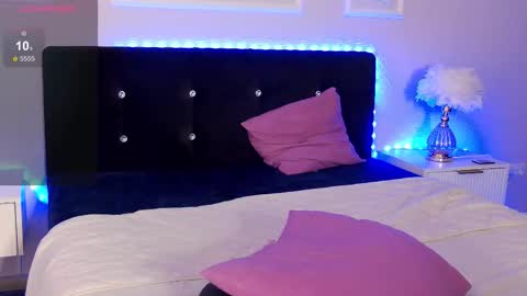 Snapshot of milla_cali chatting on 5, 11, 2025 milla_cali online show from 5, 11, 2025