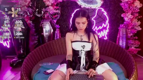 MILLA online show from 28, 10, 2025