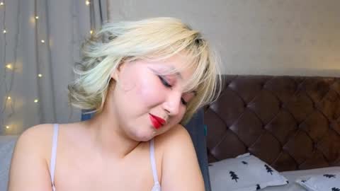 Milla or just Mi online show from 28, 1, 2025