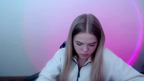 millaloveli online show from 6, 3, 2026