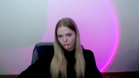 millaloveli online show from 7, 3, 2026