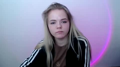 millaloveli online show from 11, 3, 2026