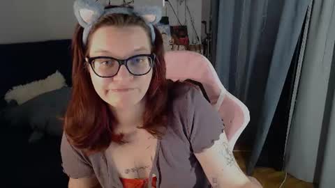 Snapshot of millapoolys chatting on 15, 7, 2026 Milla online show from 15, 7, 2026