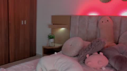 erika rf99 online show from 6, 12, 2024