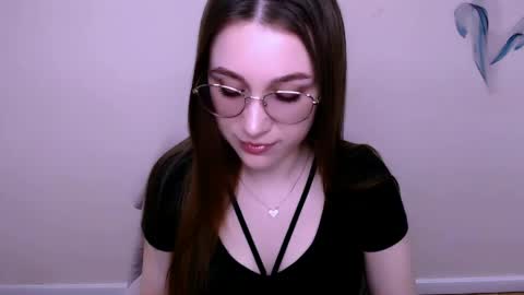 Milla online show from 22, 4, 2026