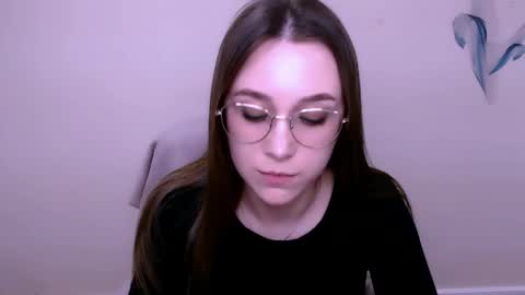 Milla online show from 23, 4, 2026