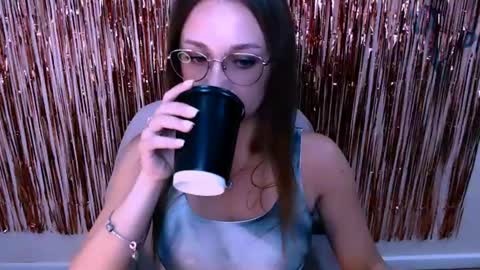 Snapshot of millasamsd chatting on 28, 7, 2026 Milla online show from 28, 7, 2026