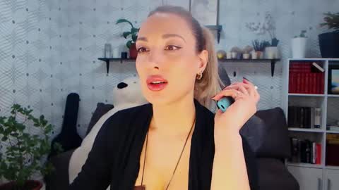 Snapshot of millaxqueen chatting on 22, 2, 2026 MillaXQueen online show from 22, 2, 2026