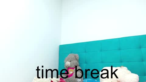 Snapshot of miller_sweet chatting on 8, 2, 2025 Aleja online show from 8, 2, 2025