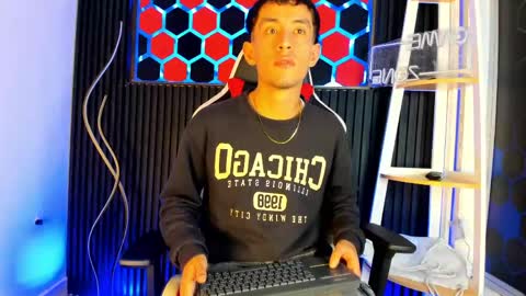 Tommy  online show from 14, 4, 2026