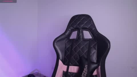 Millie Bobby online show from 30, 4, 2026