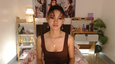 Snapshot of millie_fox21 chatting on 10, 2, 2025 Im Milliedont forget to follow me online show from 10, 2, 2025