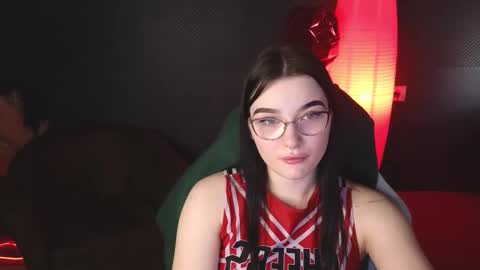 Snapshot of milliedoll chatting on 1, 3, 2025 Millie online show from 1, 3, 2025