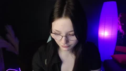 Snapshot of milliedoll chatting on 7, 3, 2025 Millie online show from 7, 3, 2025