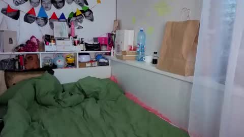 Snapshot of milliedoll chatting on 26, 10, 2025 Millie online show from 26, 10, 2025