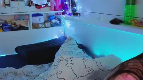 Snapshot of milliedoll chatting on 6, 11, 2025 Millie online show from 6, 11, 2025