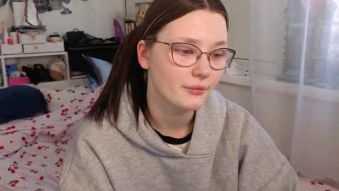 Snapshot of milliedoll chatting on 26, 2, 2026 Millie online show from 26, 2, 2026