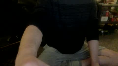 Snapshot of millionsmcgee chatting on 5, 2, 2025 Millions online show from 5, 2, 2025