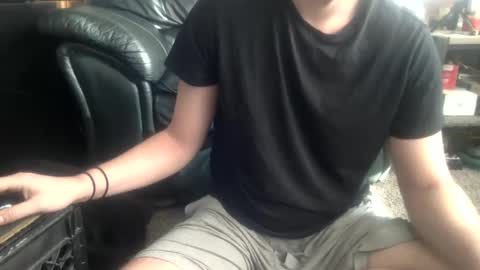 Snapshot of millionsmcgee chatting on 11, 2, 2025 Millions online show from 11, 2, 2025