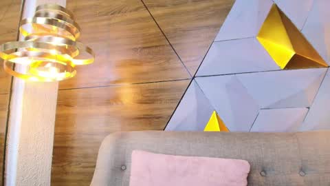 Snapshot of milly_boby chatting on 26, 2, 2025 megan online show from 26, 2, 2025