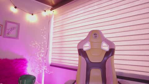 MILLY online show from 17, 3, 2026