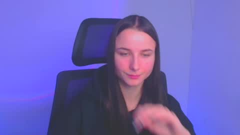 Snapshot of milly_liss chatting on 18, 12, 2024 Milly online show from 18, 12, 2024