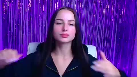 Snapshot of milly_liss chatting on 18, 9, 2025 Milly online show from 18, 9, 2025