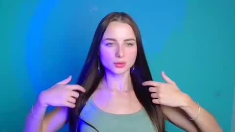 Snapshot of milly_liss chatting on 10, 10, 2025 Milly online show from 10, 10, 2025