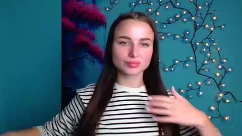 Snapshot of milly_liss chatting on 20, 10, 2025 Milly online show from 20, 10, 2025