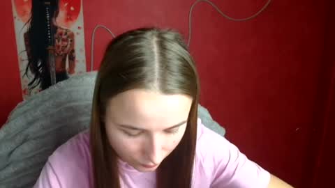 Snapshot of milly_liss chatting on 4, 8, 2026 Milly online show from 4, 8, 2026