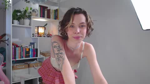 Snapshot of milly_ross23 chatting on 4, 1, 2025 Milly online show from 4, 1, 2025
