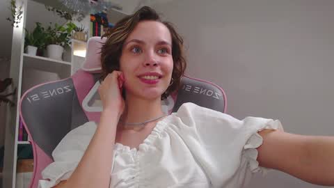 Snapshot of milly_ross23 chatting on 18, 1, 2025 Milly online show from 18, 1, 2025