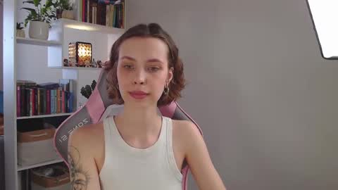 Snapshot of milly_ross23 chatting on 1, 3, 2025 Milly online show from 1, 3, 2025