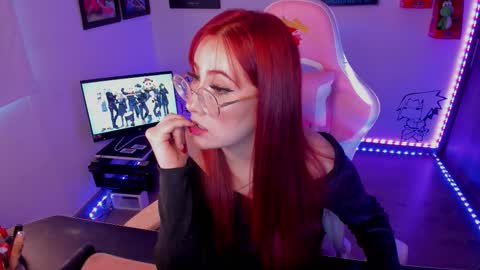 Monkey D Maddie online show from 25, 9, 2025