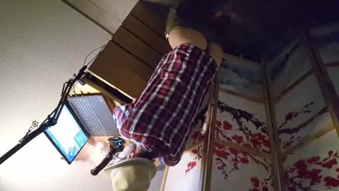 Milo online show from 10, 9, 2025