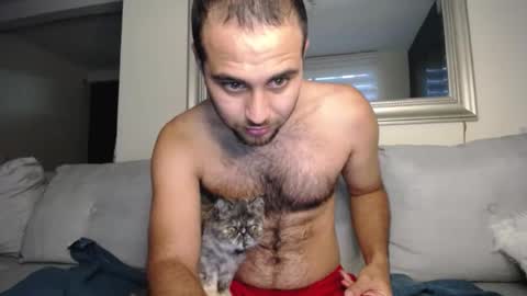 Snapshot of milostructor chatting on 30, 9, 2025 miloslove online show from 30, 9, 2025