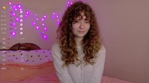 Snapshot of milounee chatting on 12, 2, 2026 milounee online show from 12, 2, 2026