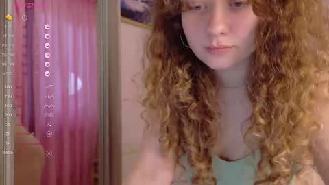 Snapshot of milounee chatting on 26, 2, 2026 milounee online show from 26, 2, 2026