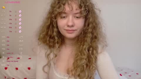 Snapshot of milounee chatting on 21, 3, 2026 milounee online show from 21, 3, 2026