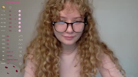 Snapshot of milounee chatting on 22, 3, 2026 milounee online show from 22, 3, 2026