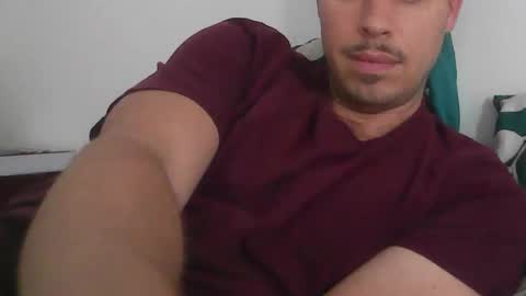 Snapshot of milowww1601 chatting on 5, 11, 2025 milowww1601 online show from 5, 11, 2025