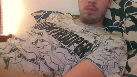 Snapshot of milowww1601 chatting on 14, 11, 2025 milowww1601 online show from 14, 11, 2025