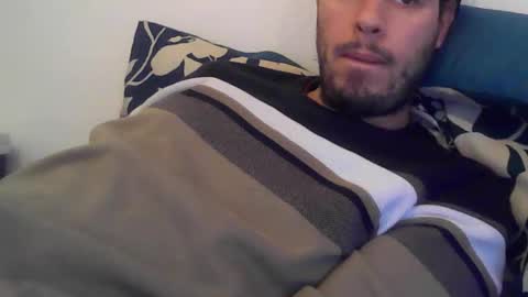 Snapshot of milowww1601 chatting on 29, 11, 2025 milowww1601 online show from 29, 11, 2025