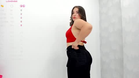 Milu Gomez online show from 10, 1, 2025