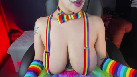 Milu Fontier online show from 2, 11, 2025