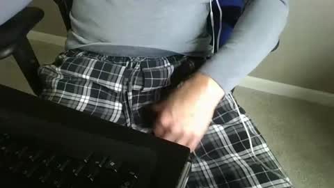 Snapshot of milwaukeebadger24 chatting on 18, 12, 2024 milwaukeebadger24 online show from 18, 12, 2024