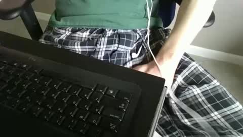 Snapshot of milwaukeebadger24 chatting on 8, 2, 2025 milwaukeebadger24 online show from 8, 2, 2025